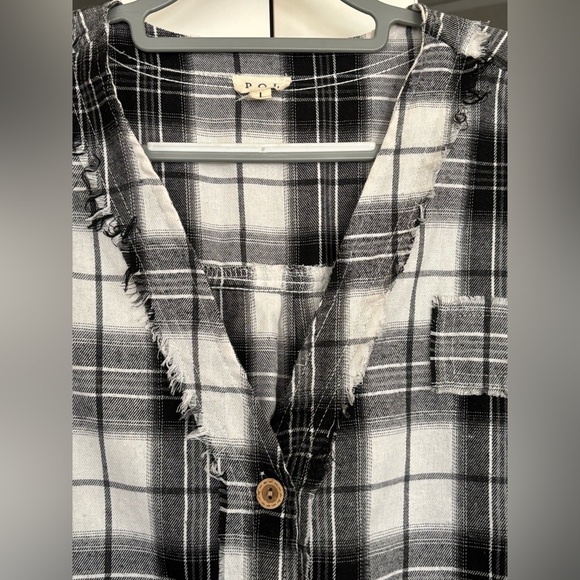 POL Black & White Plaid Dress - Picture 3 of 14